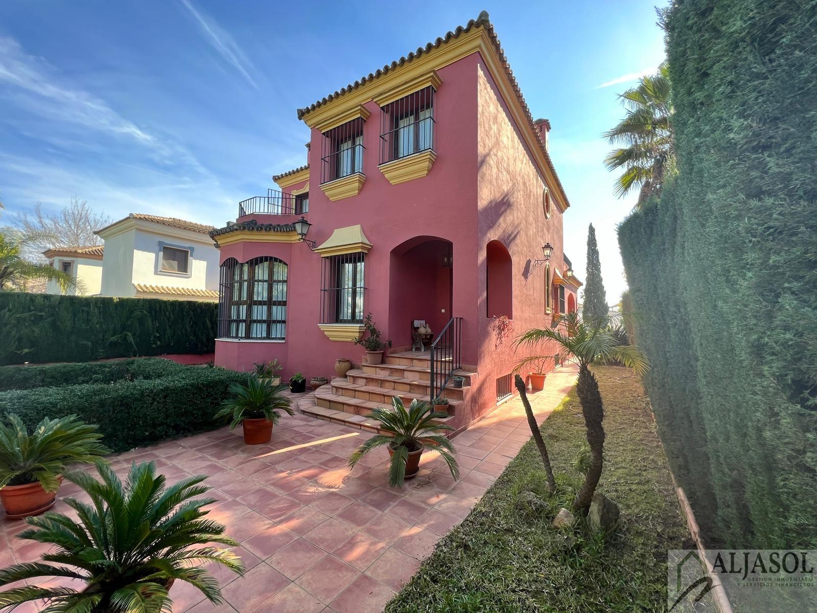 For sale of chalet in Bormujos