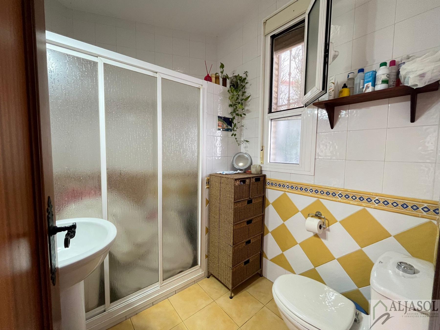 For sale of house in Umbrete