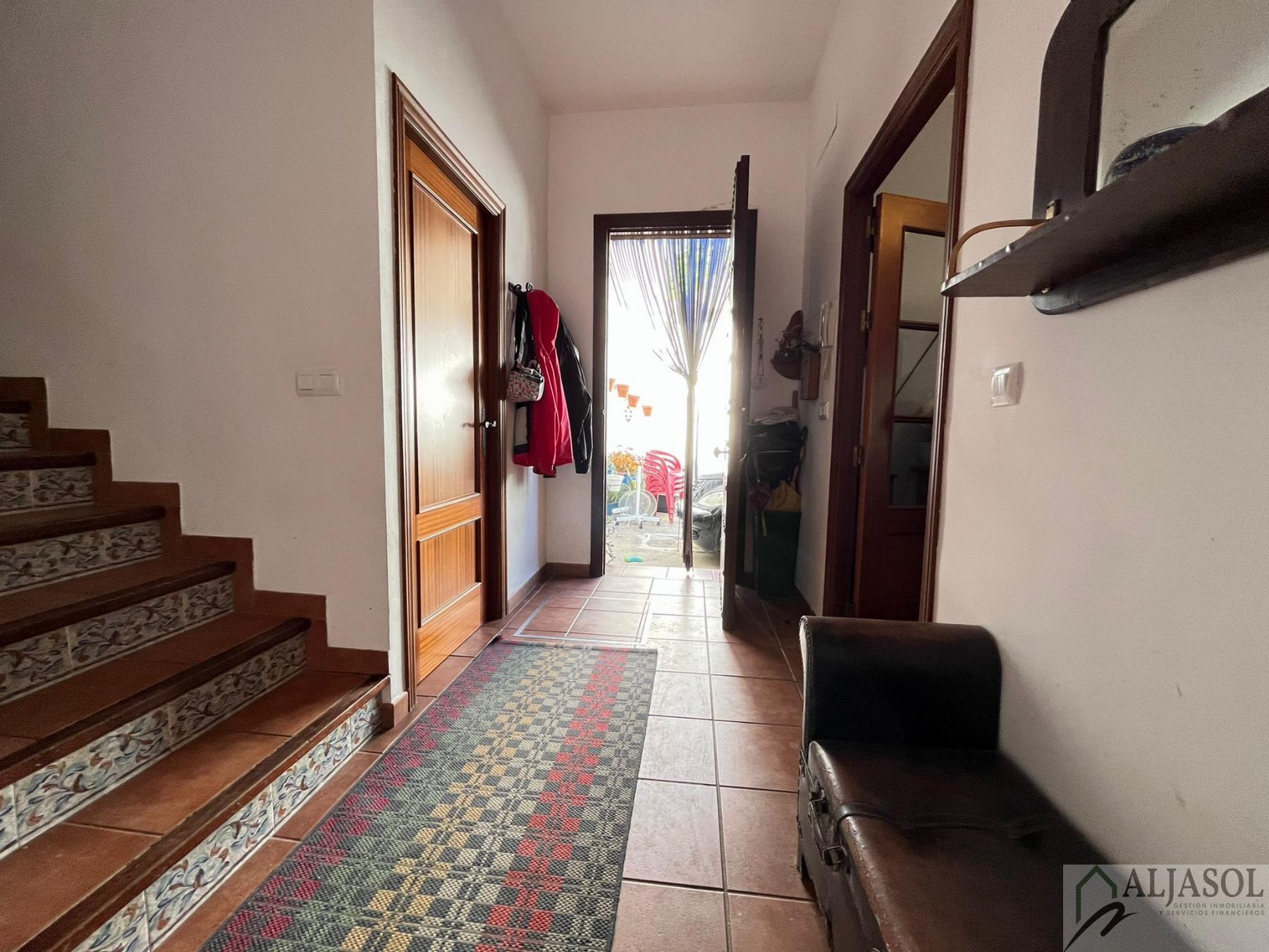 For sale of house in Umbrete