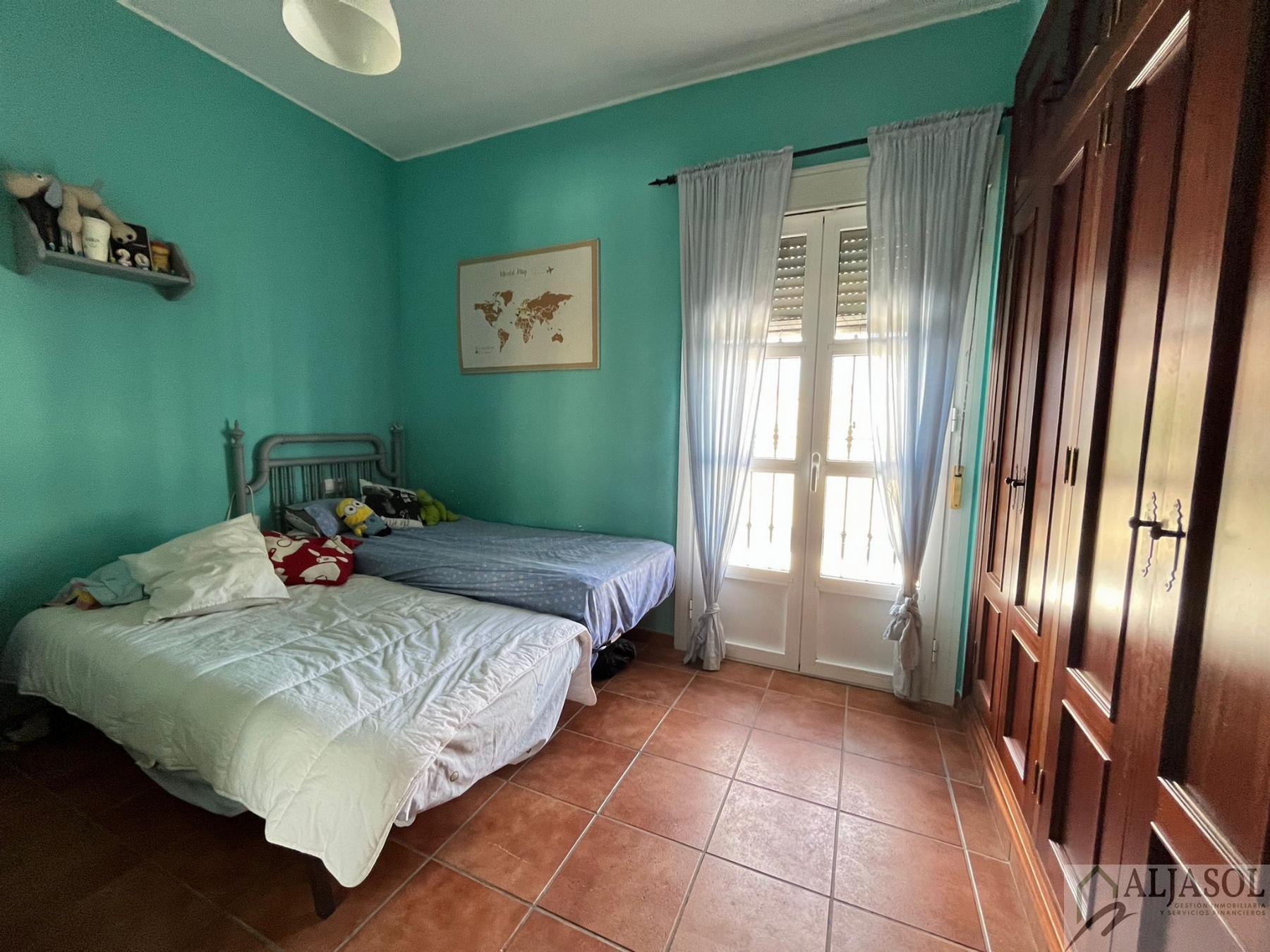 For sale of house in Umbrete
