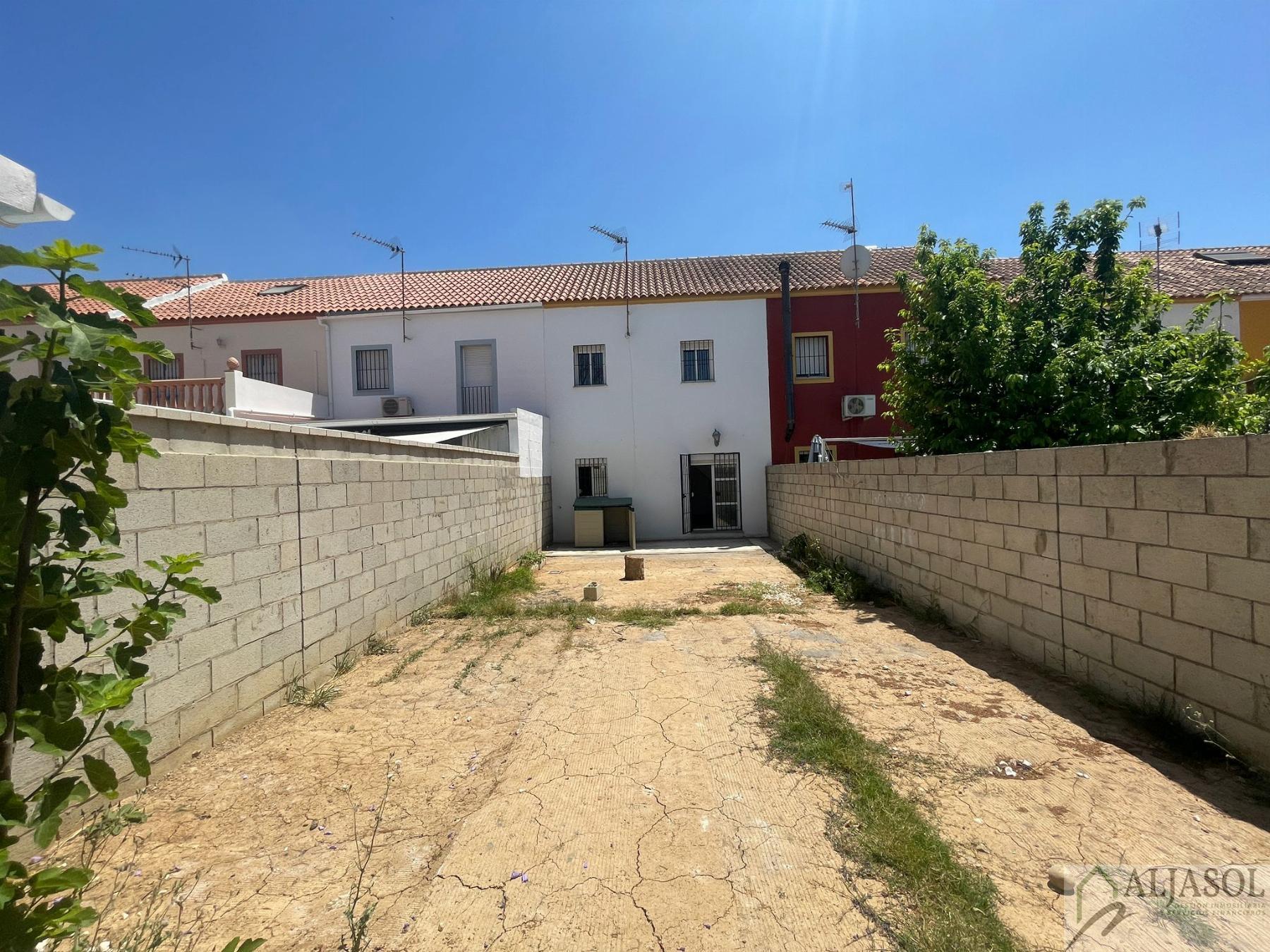 For sale of house in Bormujos