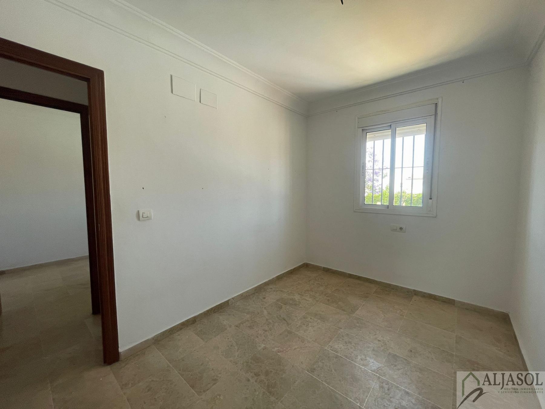 For sale of house in Bormujos