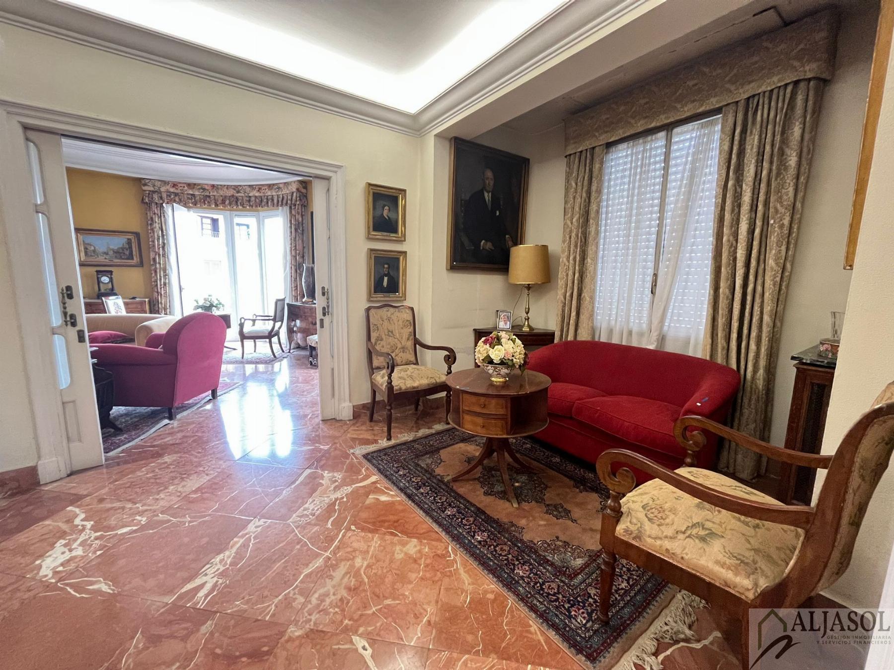 For sale of flat in Sevilla