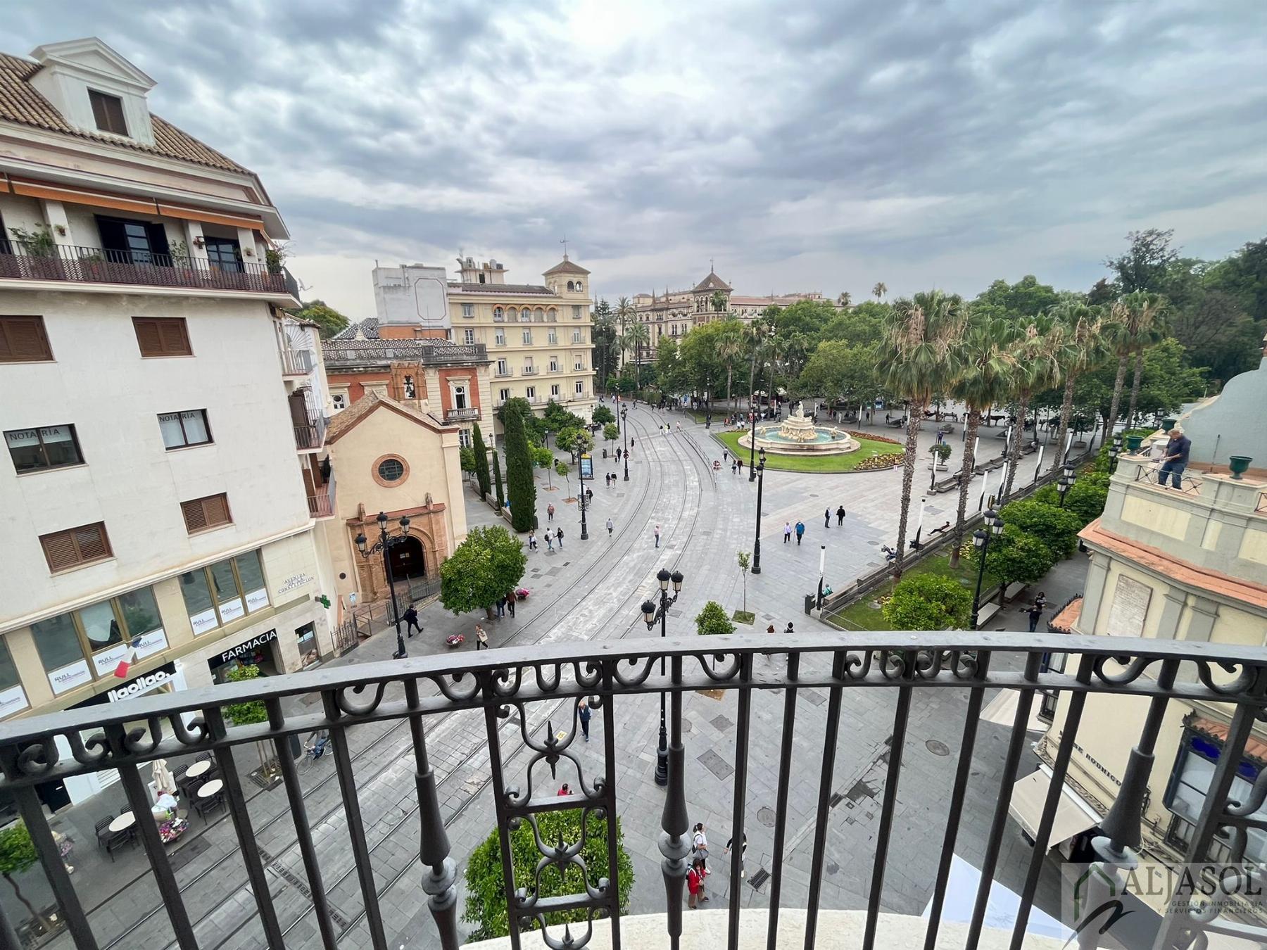For sale of flat in Sevilla