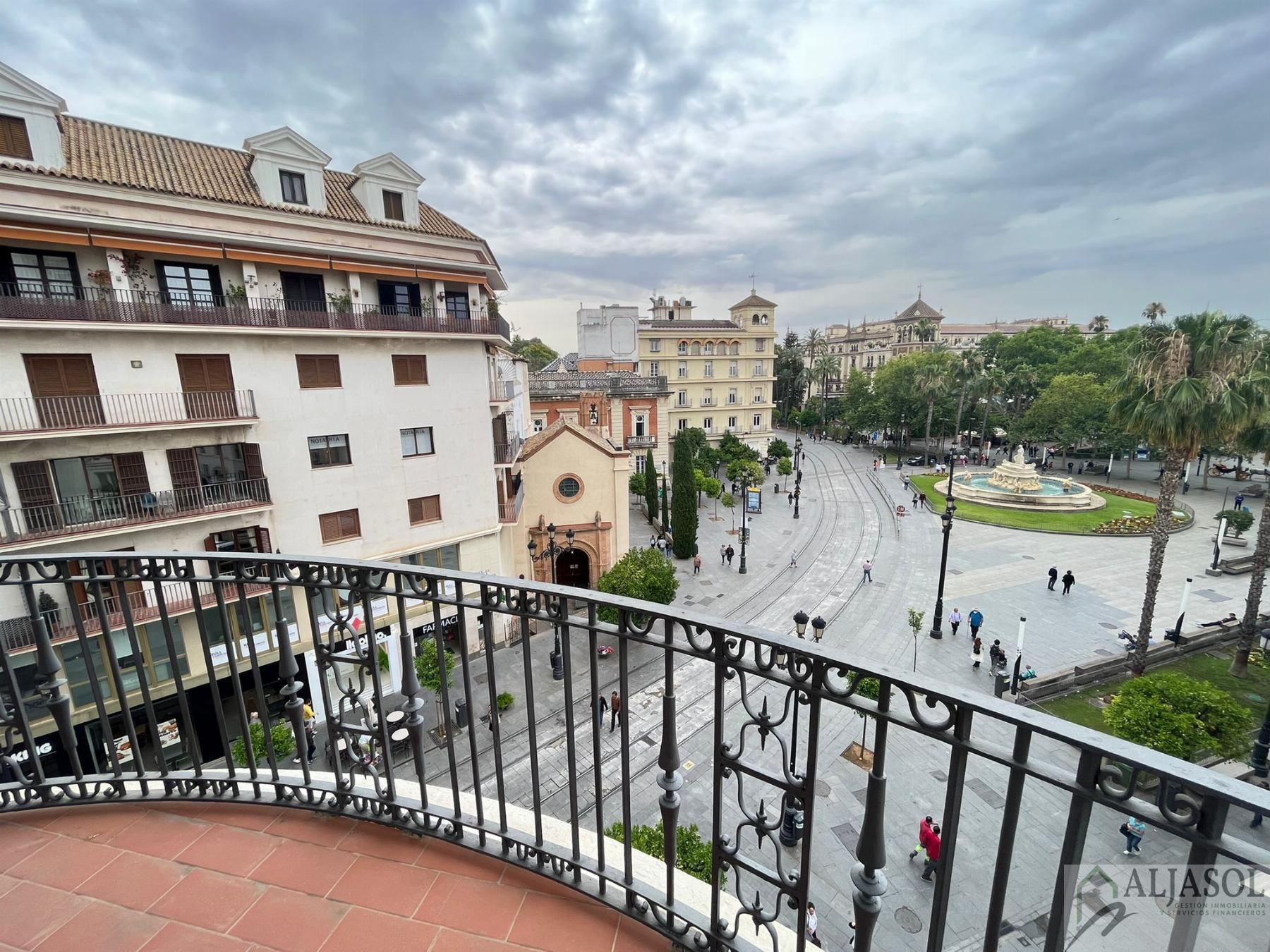 For sale of flat in Sevilla