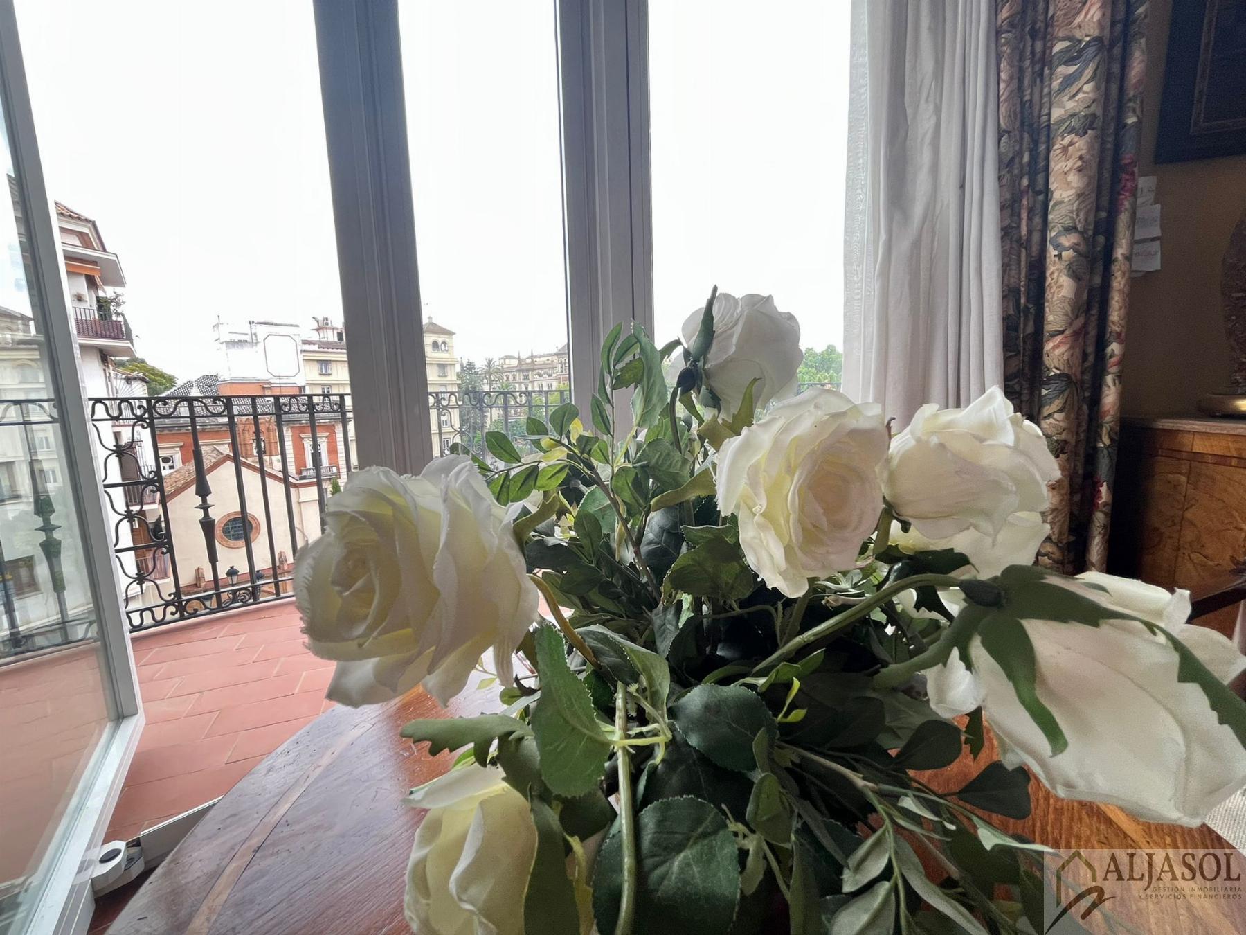 For sale of flat in Sevilla