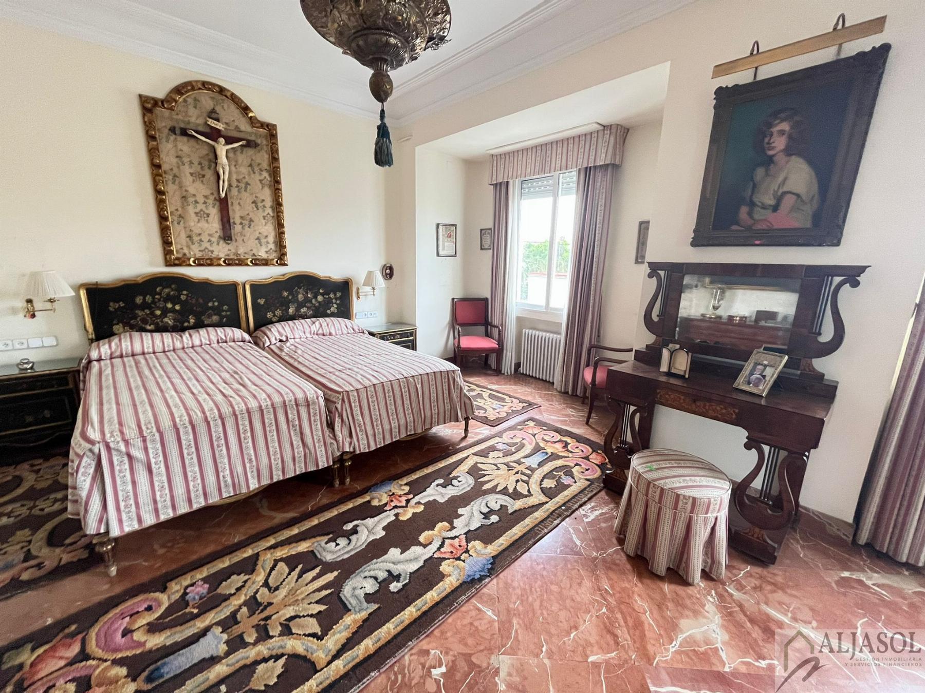 For sale of flat in Sevilla