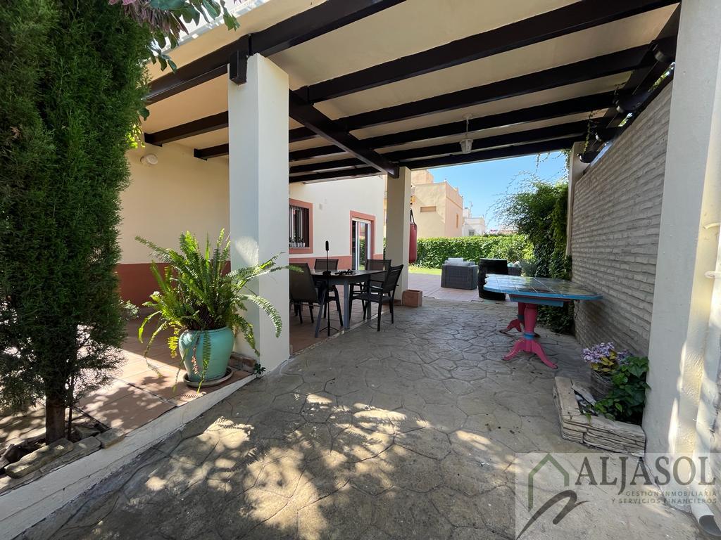 For sale of house in Valencina de la Concepción