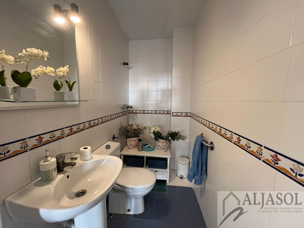 For sale of house in Valencina de la Concepción