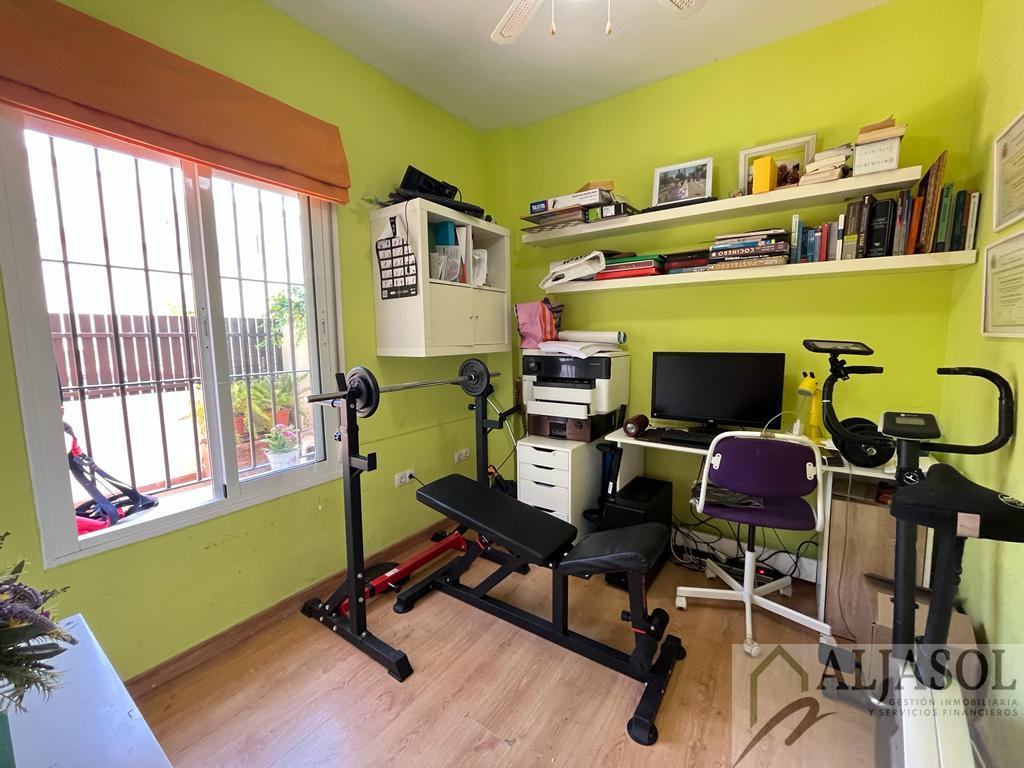 For sale of house in Valencina de la Concepción