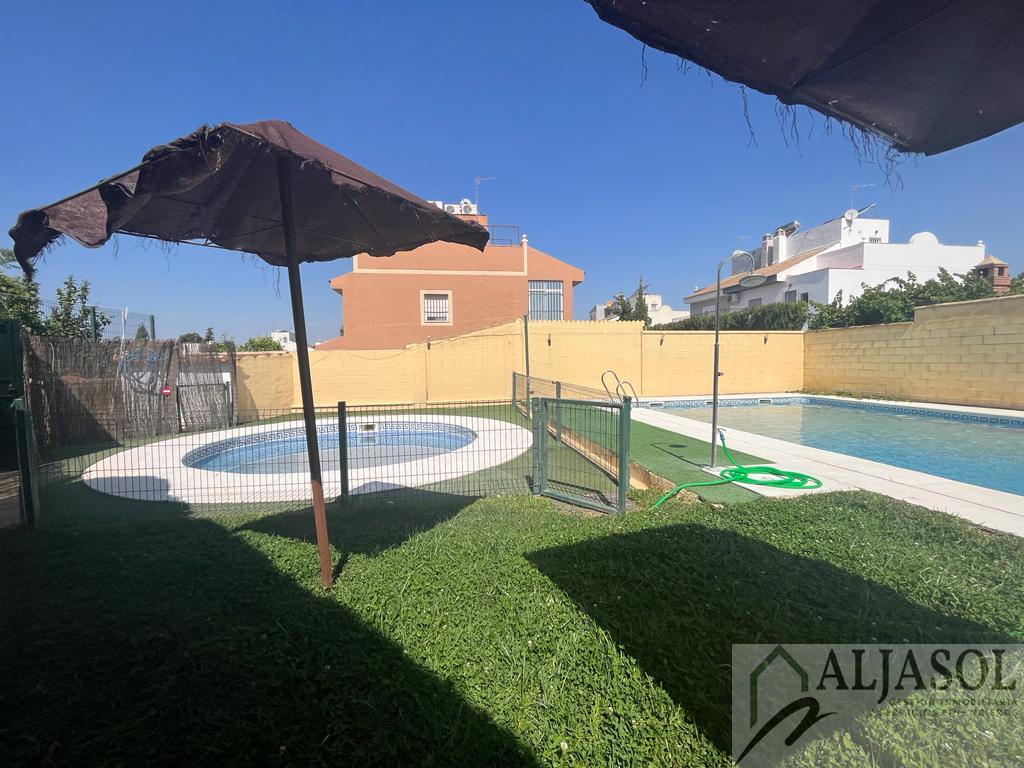 For sale of house in Valencina de la Concepción
