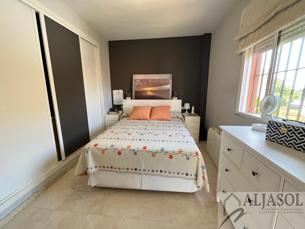 For sale of house in Valencina de la Concepción