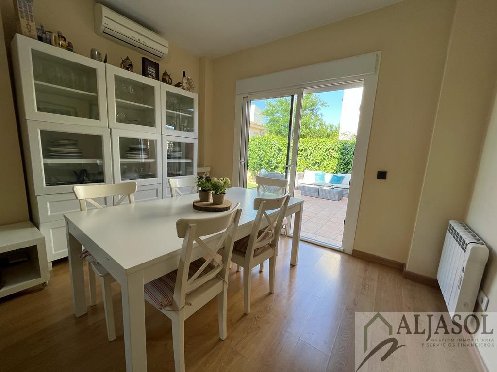 For sale of house in Valencina de la Concepción