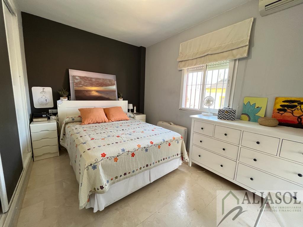 For sale of house in Valencina de la Concepción
