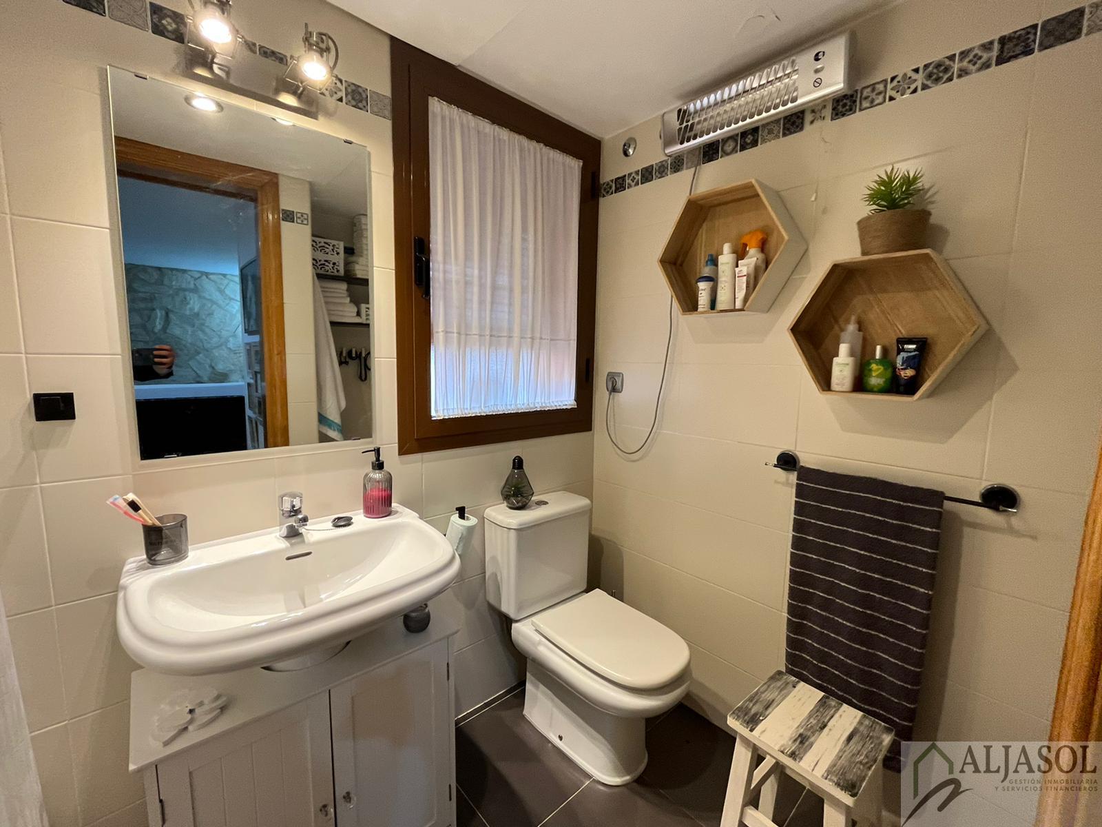 For sale of house in Umbrete