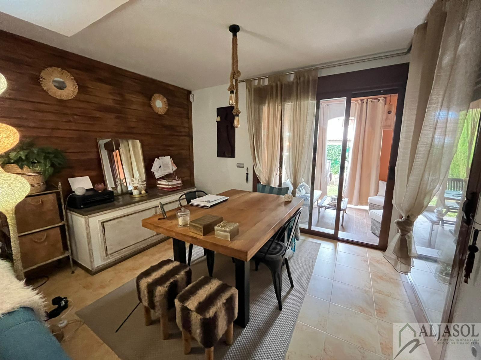 For sale of house in Umbrete
