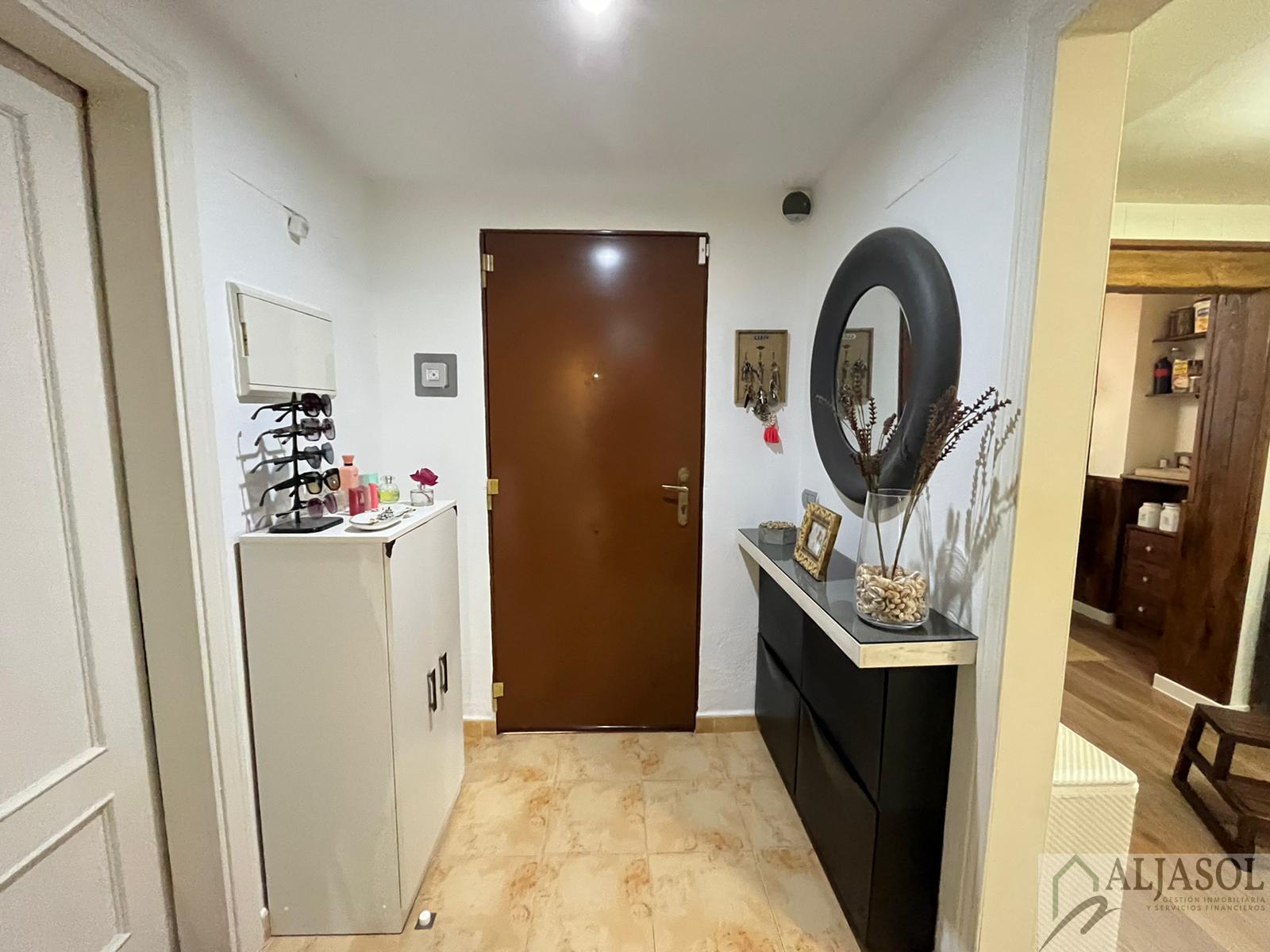 For sale of house in Umbrete