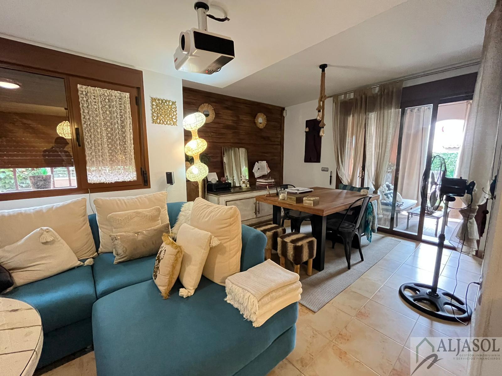 For sale of house in Umbrete