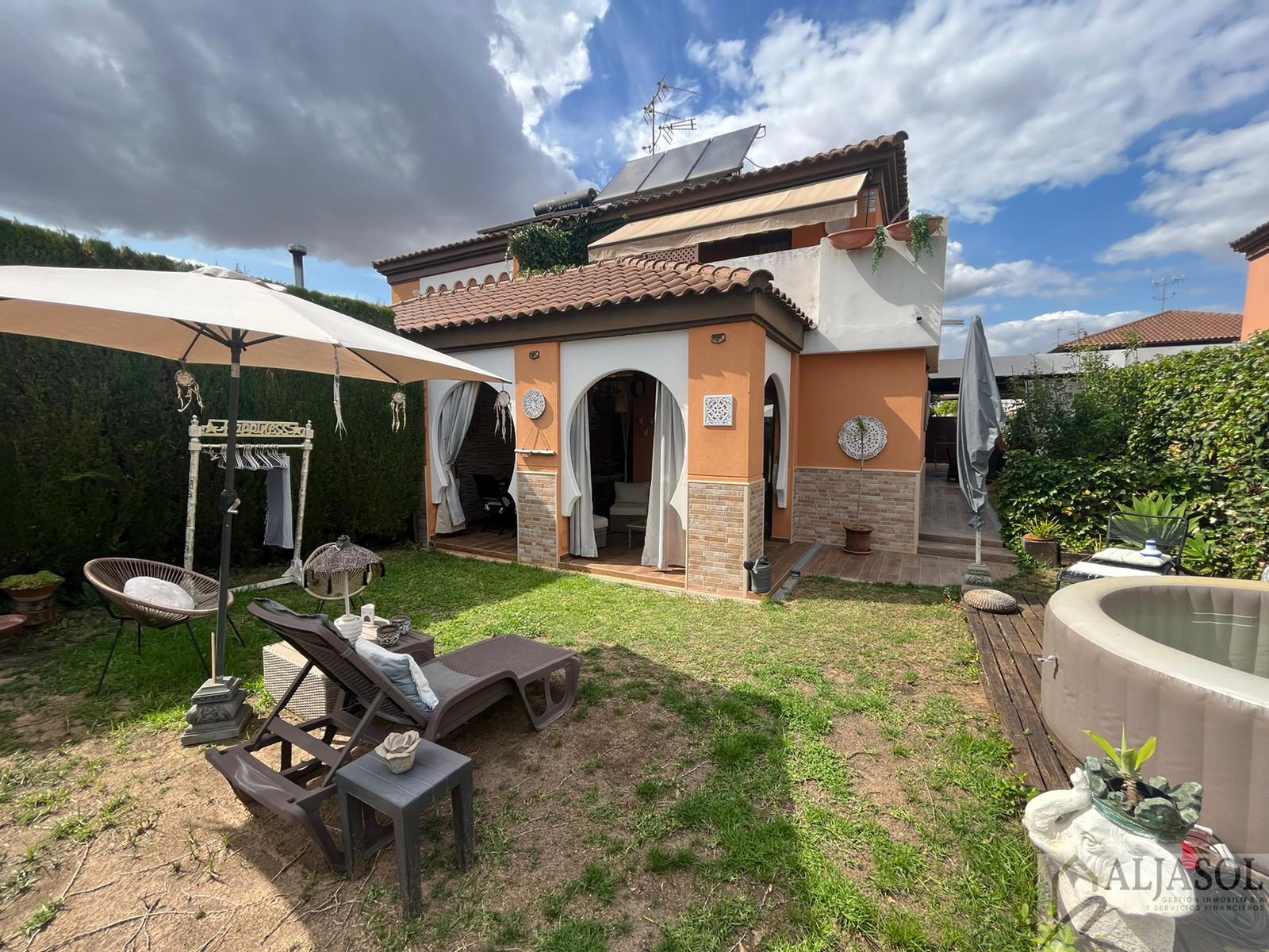 For sale of house in Umbrete