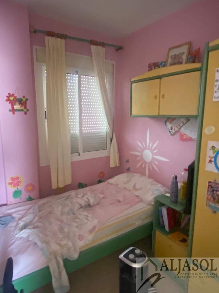 Venta de casa en Benacazón