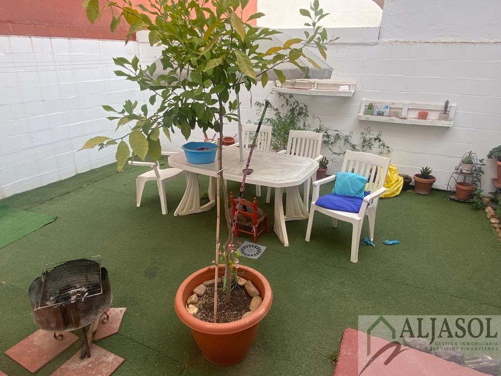 Venta de casa en Benacazón
