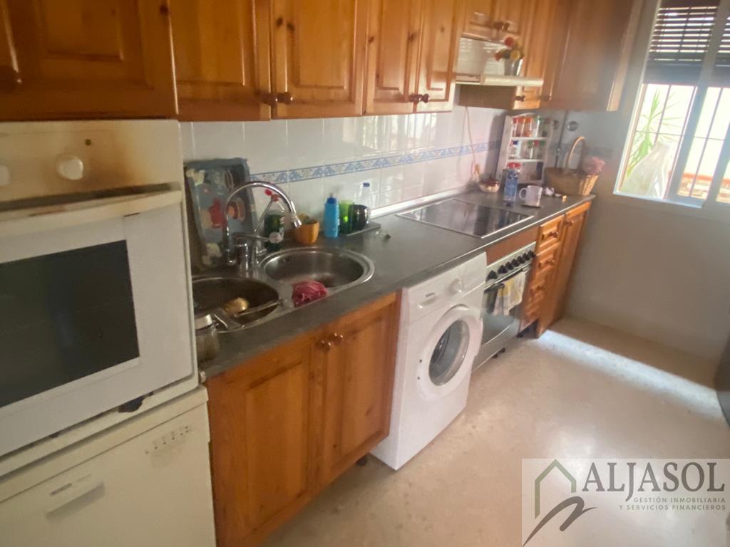 Venta de casa en Benacazón