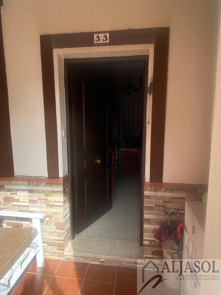 Venta de casa en Benacazón