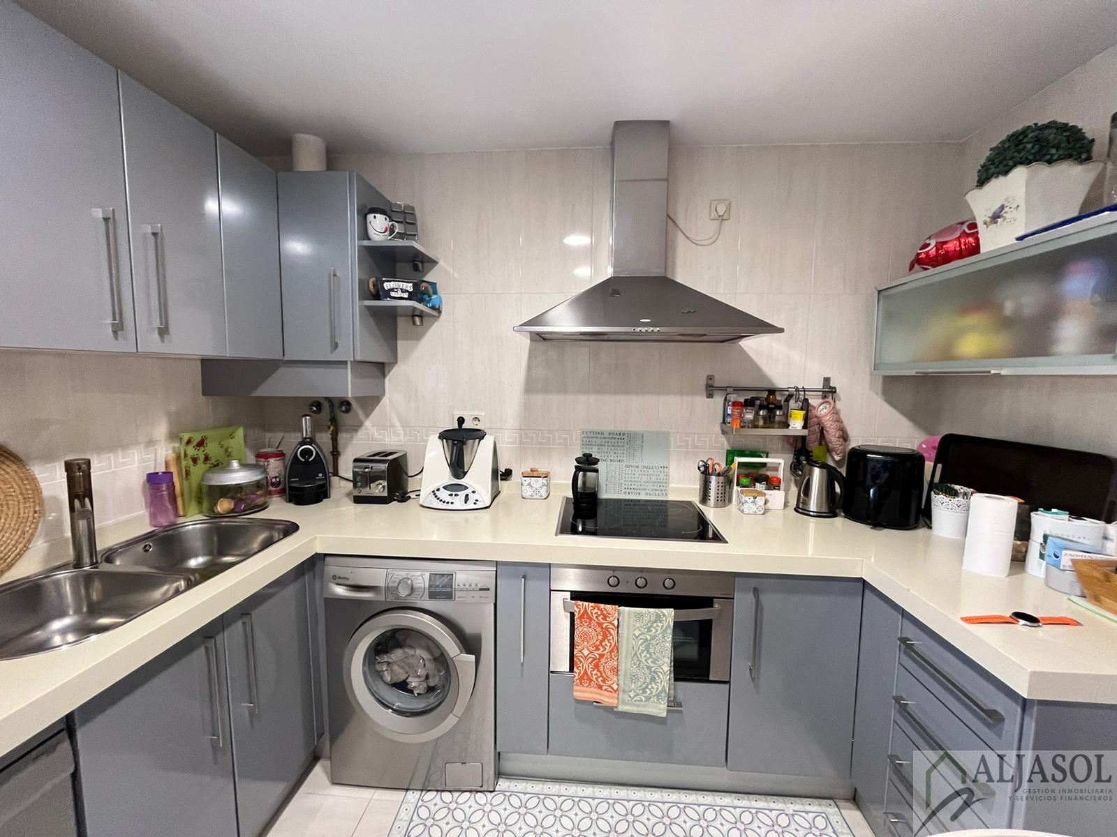 For sale of house in Bormujos