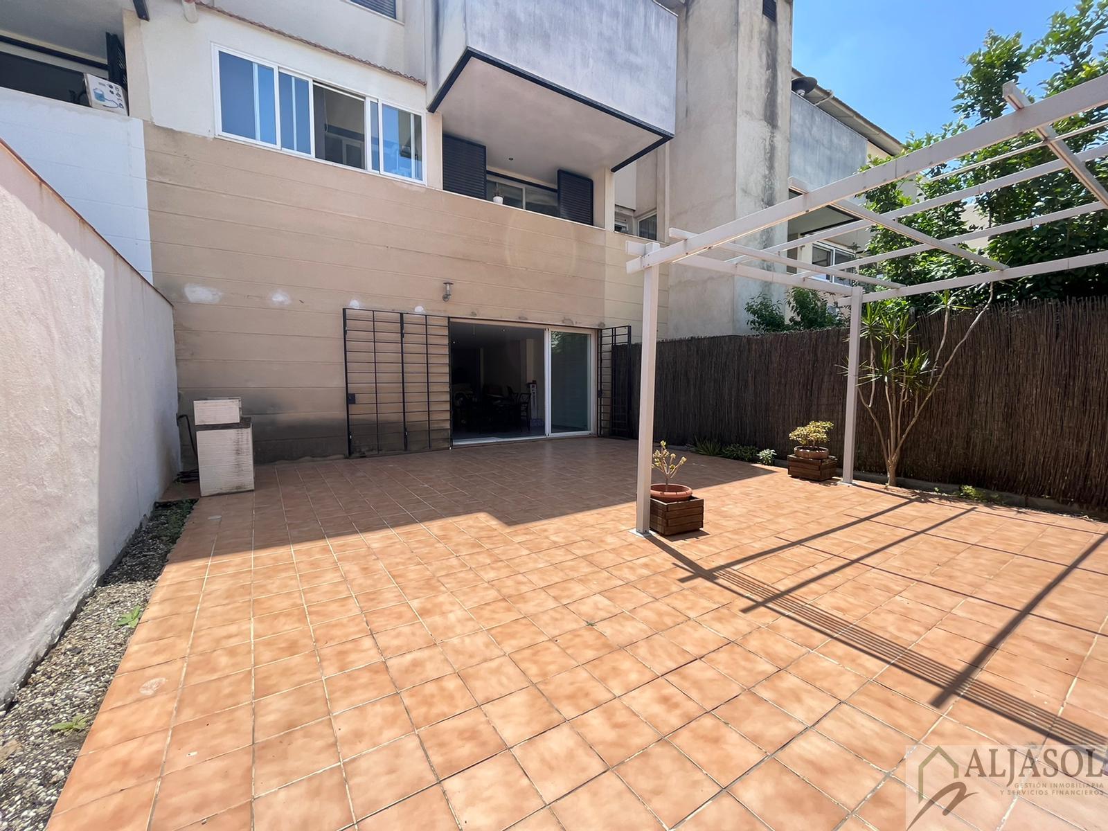 For sale of house in Bormujos