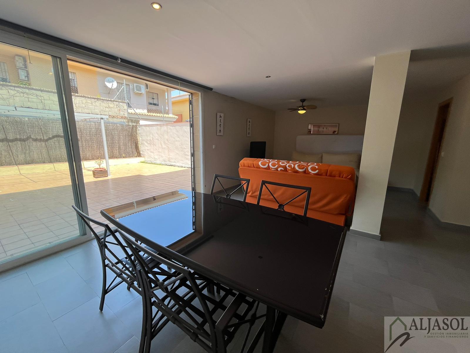 For sale of house in Bormujos