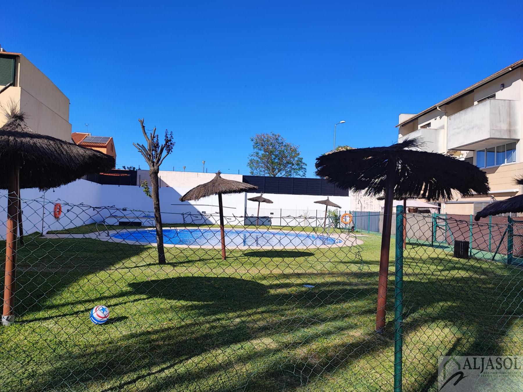 For sale of house in Bormujos