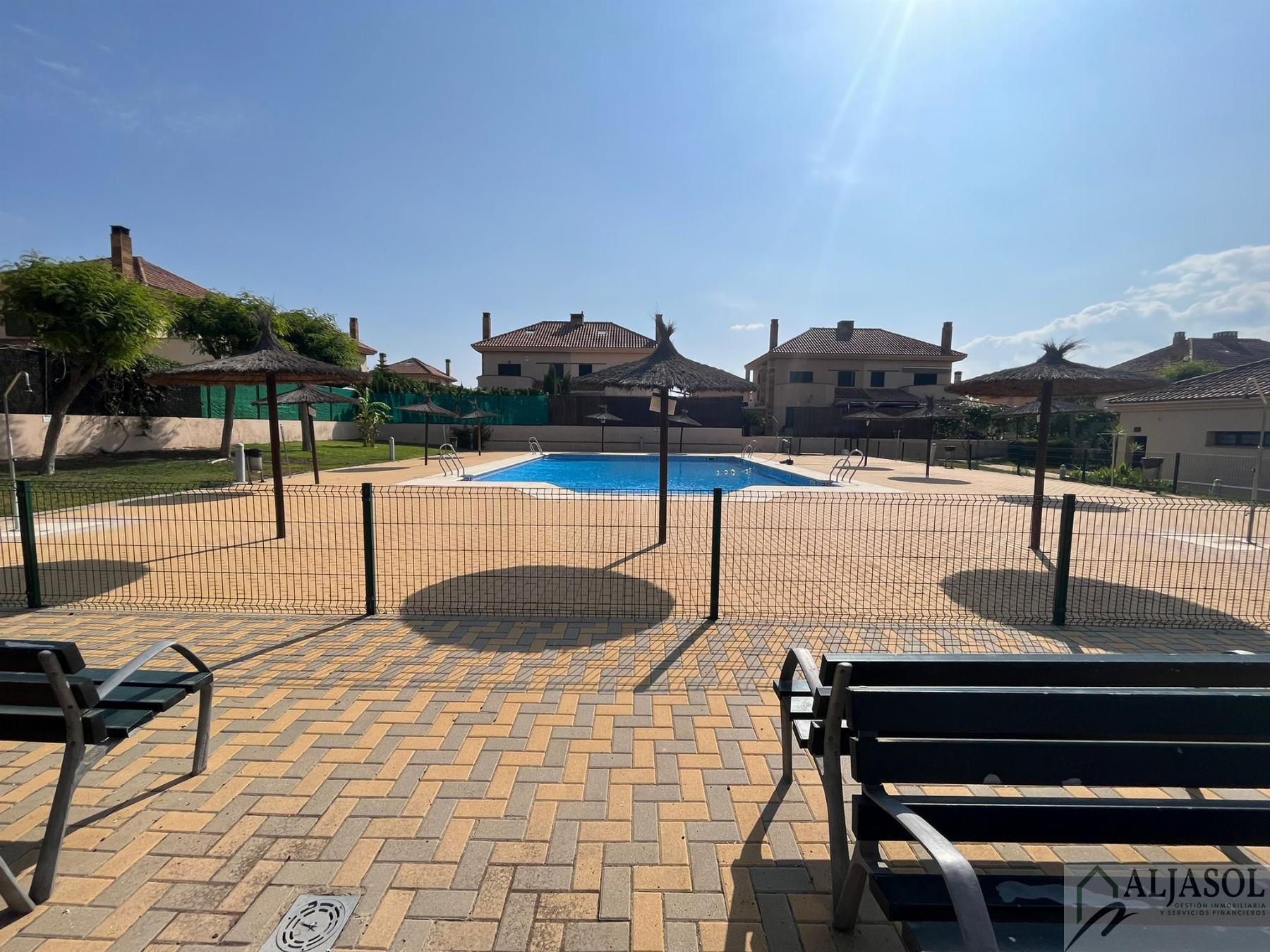 Venta de chalet en Palomares del Río