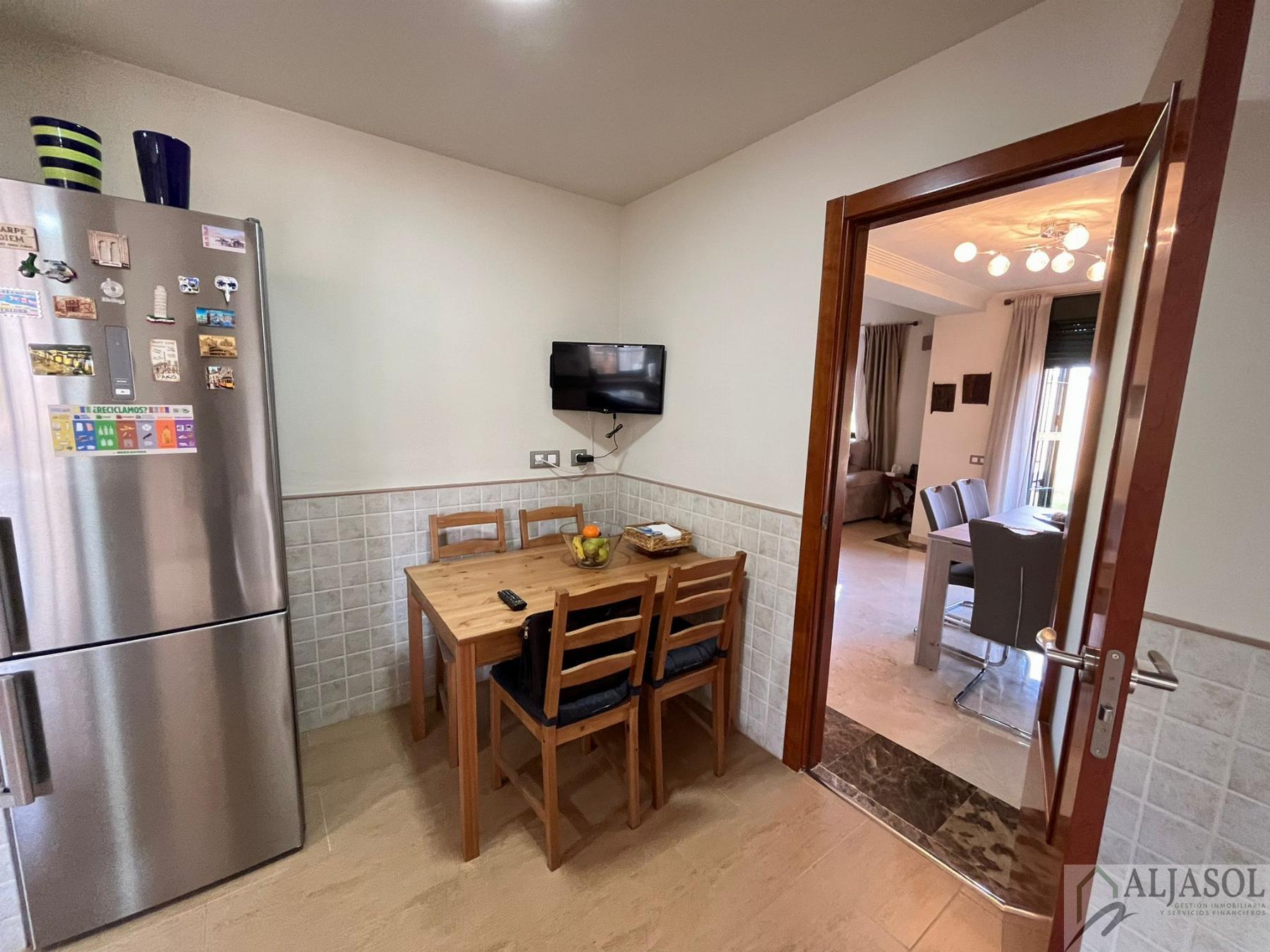 Venta de chalet en Palomares del Río