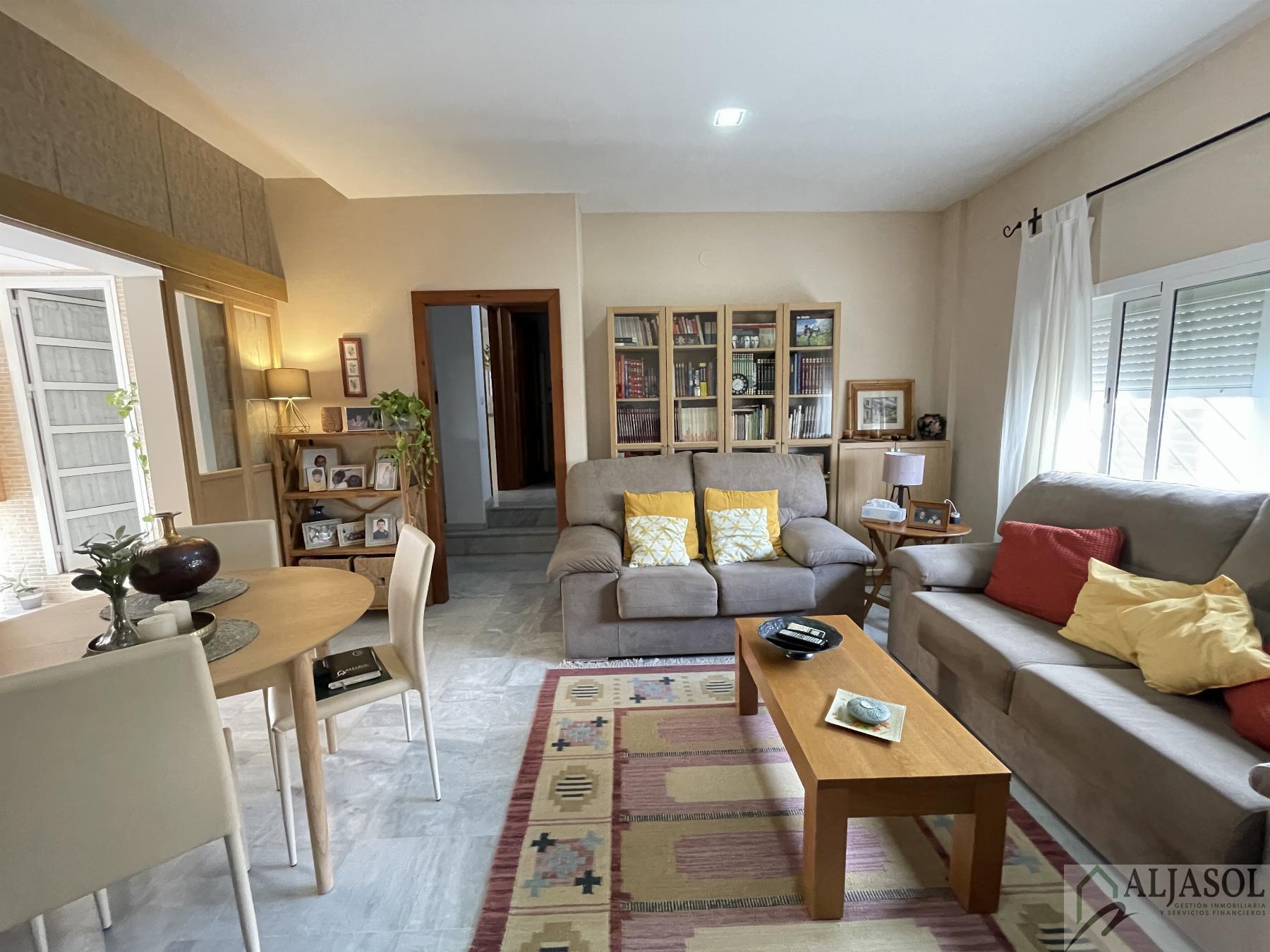 Venta de casa en Castilleja de la Cuesta