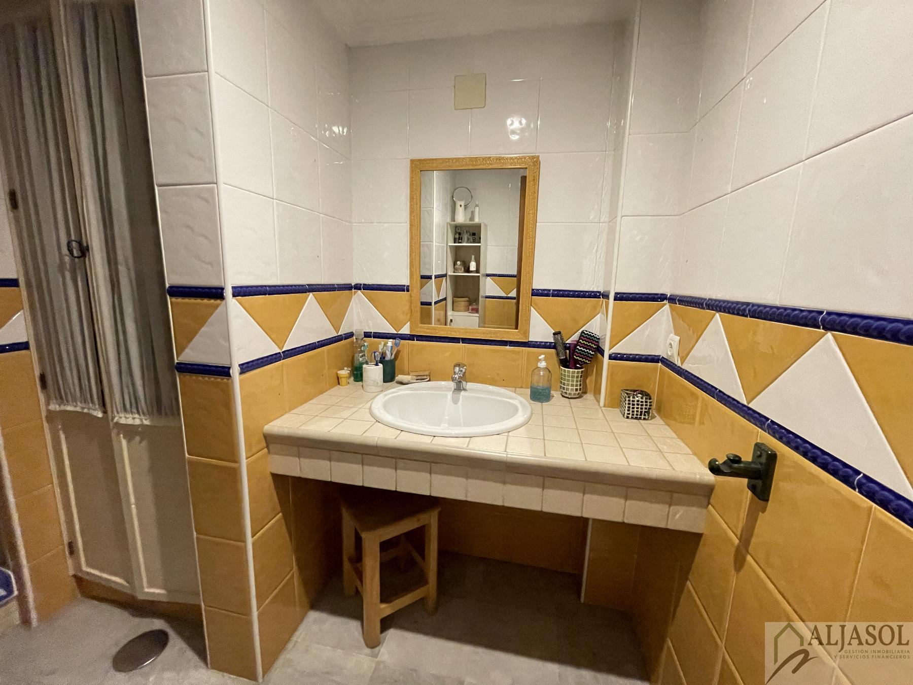 Venta de casa en Castilleja de la Cuesta