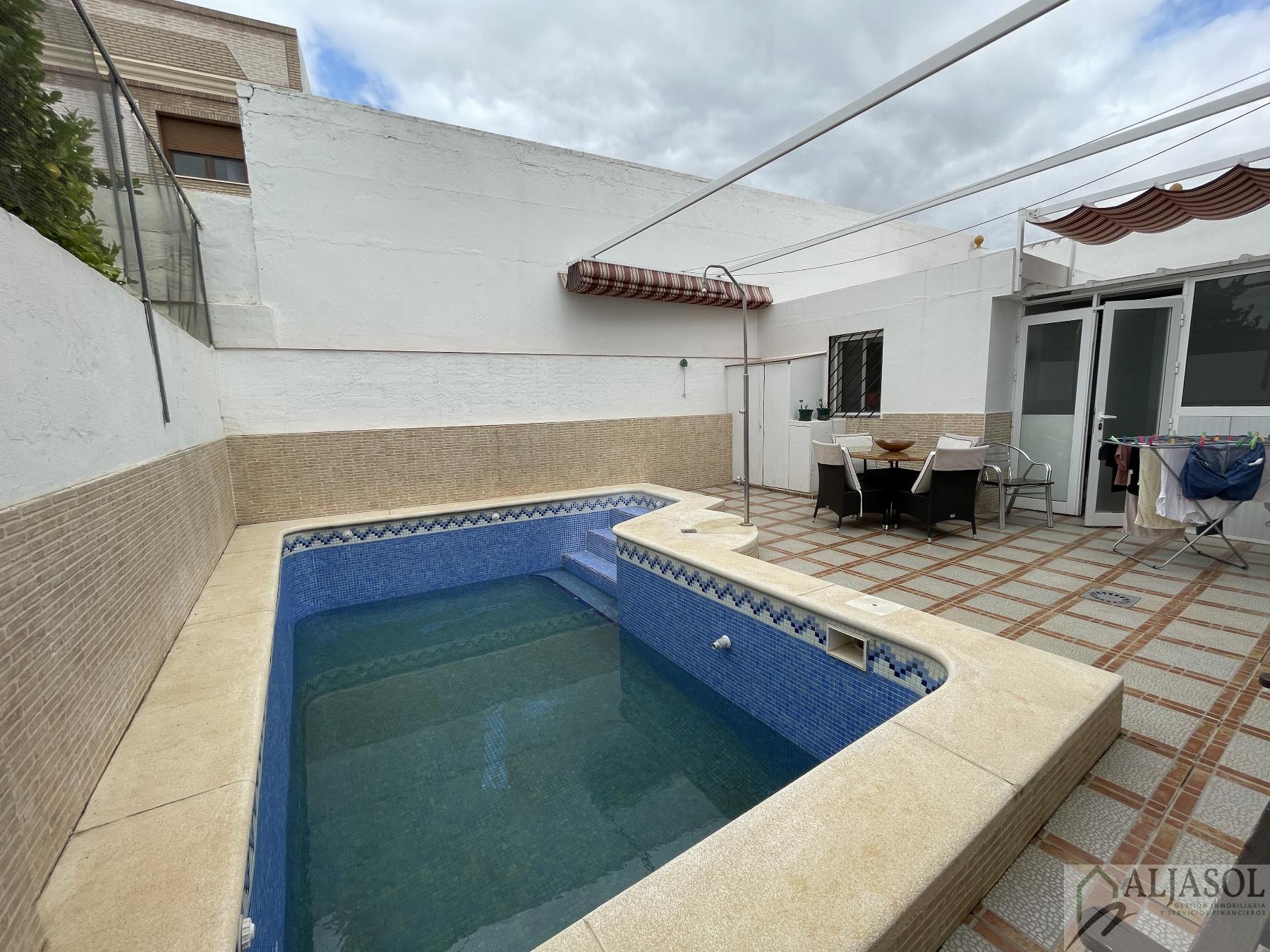 Venta de casa en Castilleja de la Cuesta