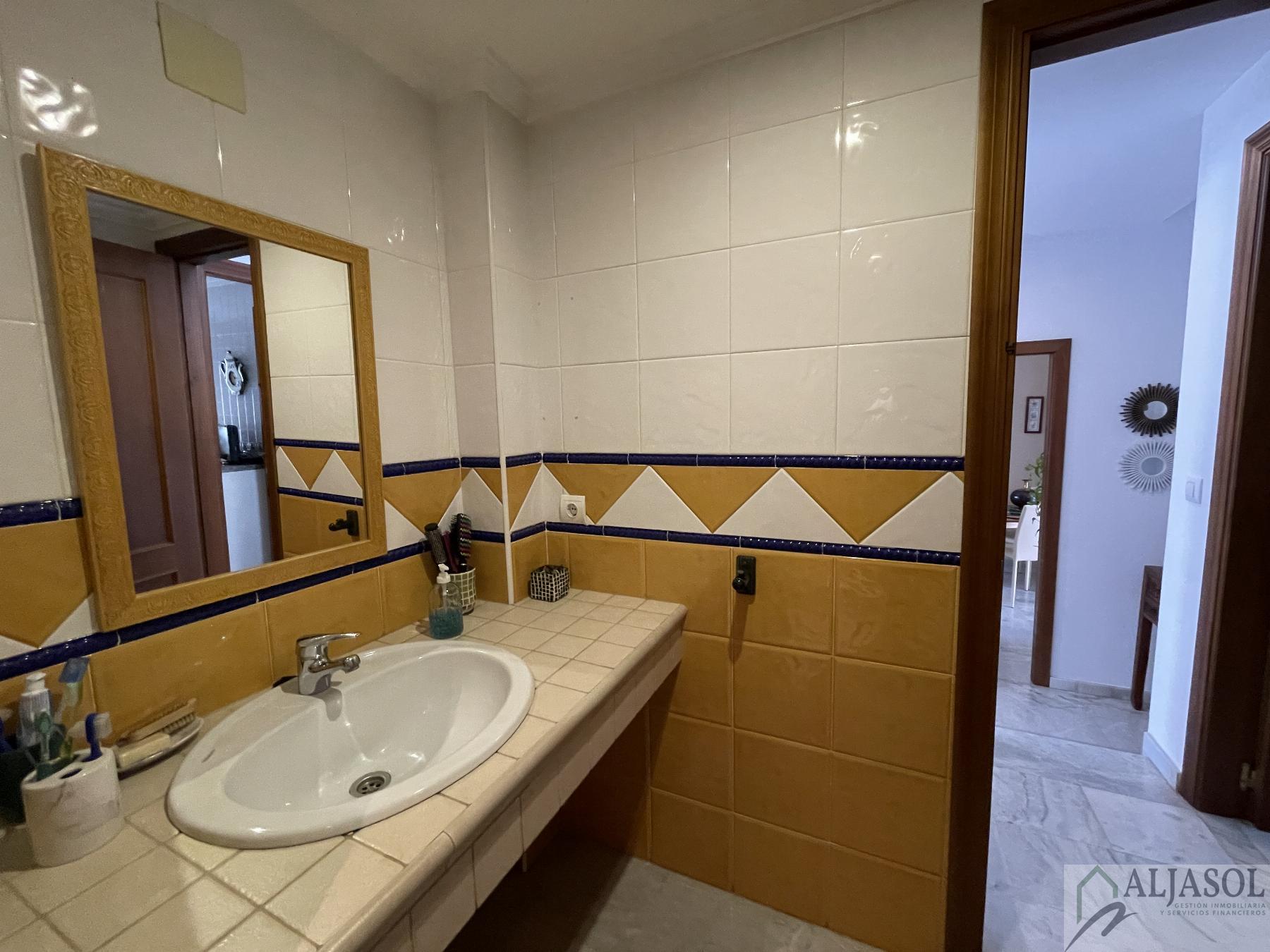 Venta de casa en Castilleja de la Cuesta