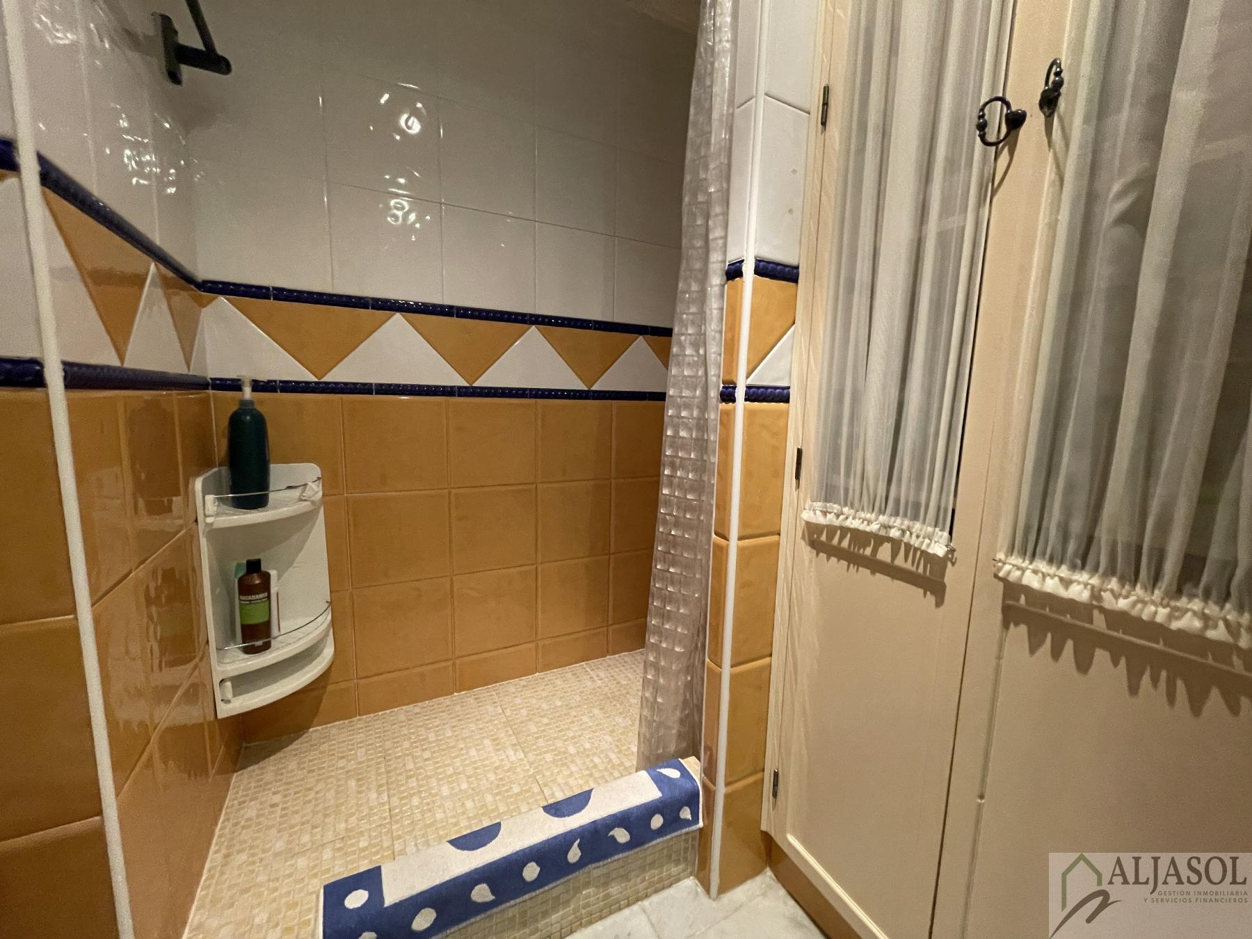 Venta de casa en Castilleja de la Cuesta