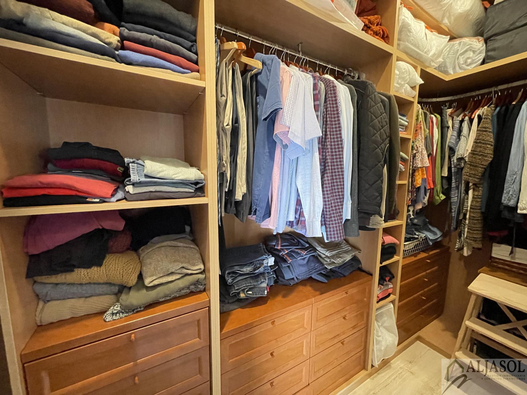 Venta de casa en Castilleja de la Cuesta