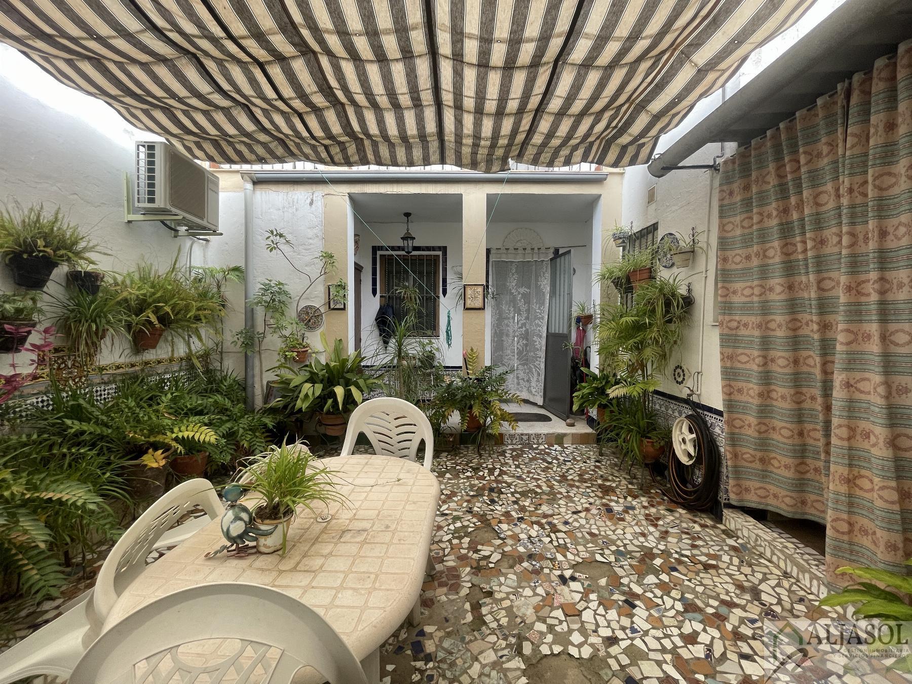 Venta de casa en Bollullos de la Mitación