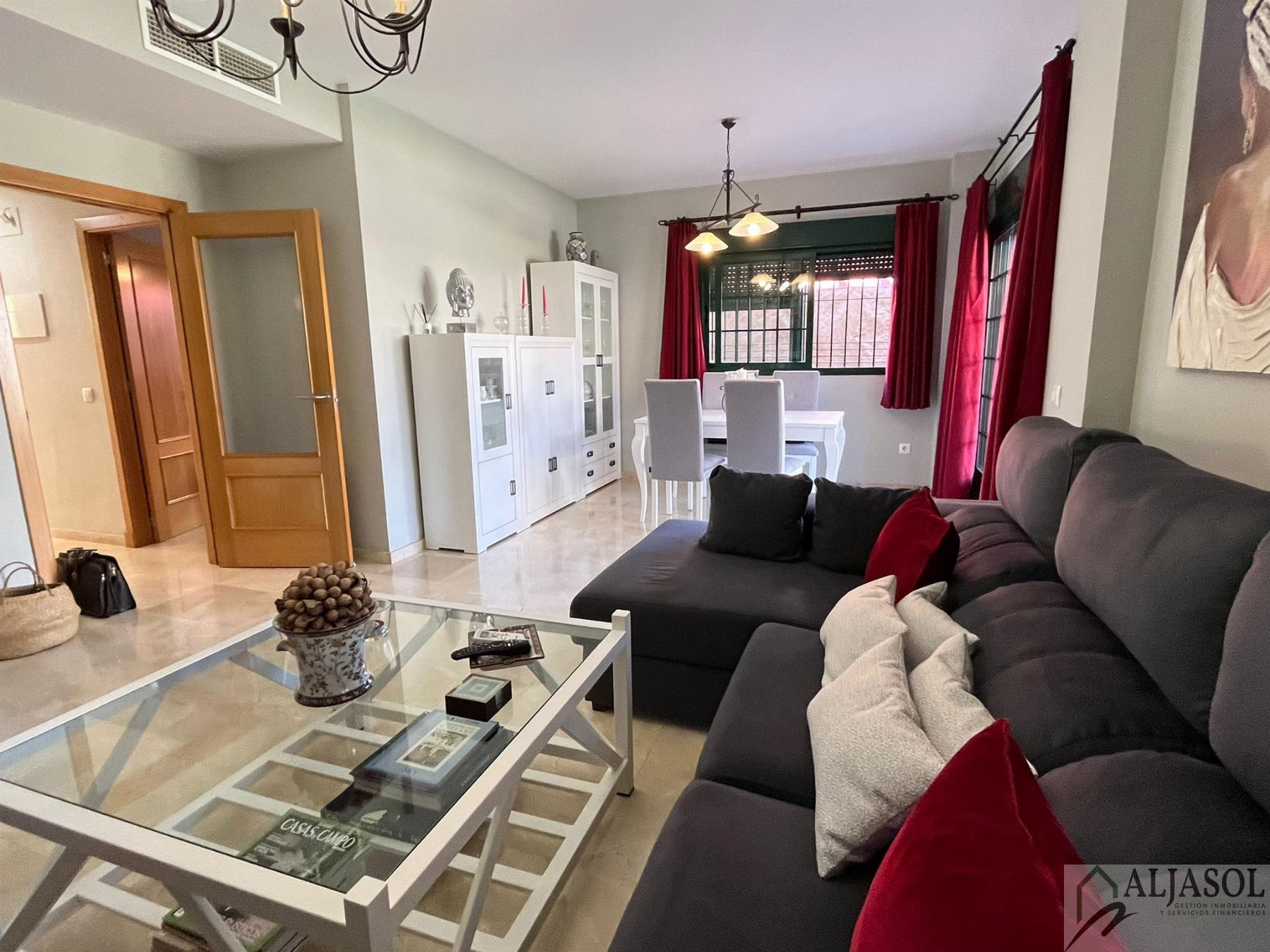 For sale of house in Bormujos