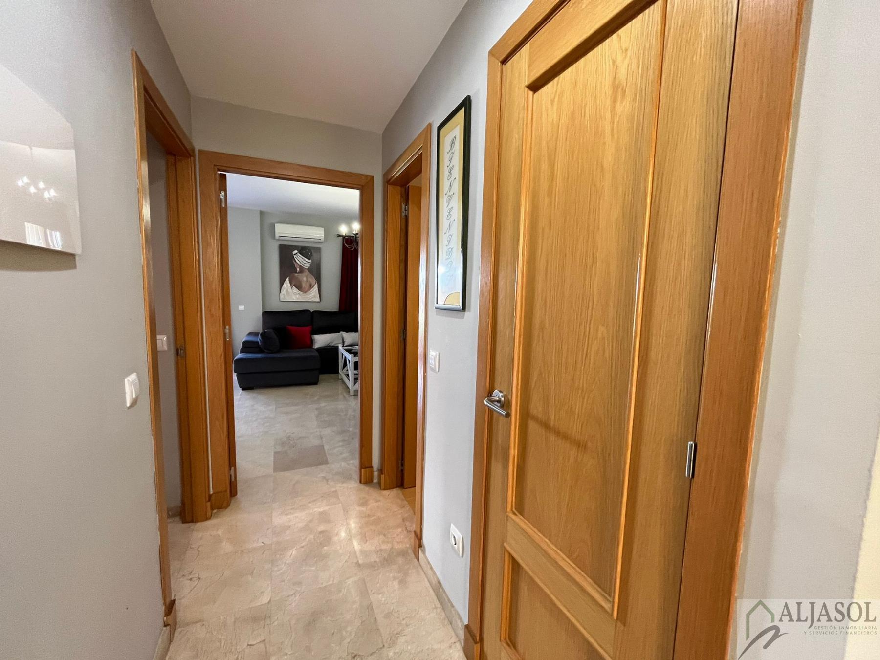 For sale of house in Bormujos