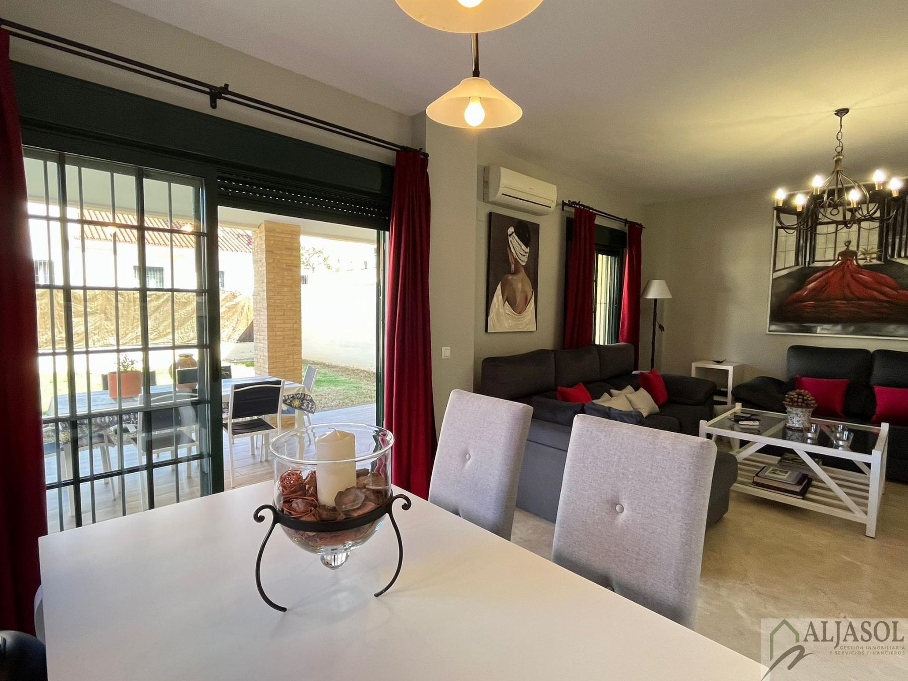 For sale of house in Bormujos