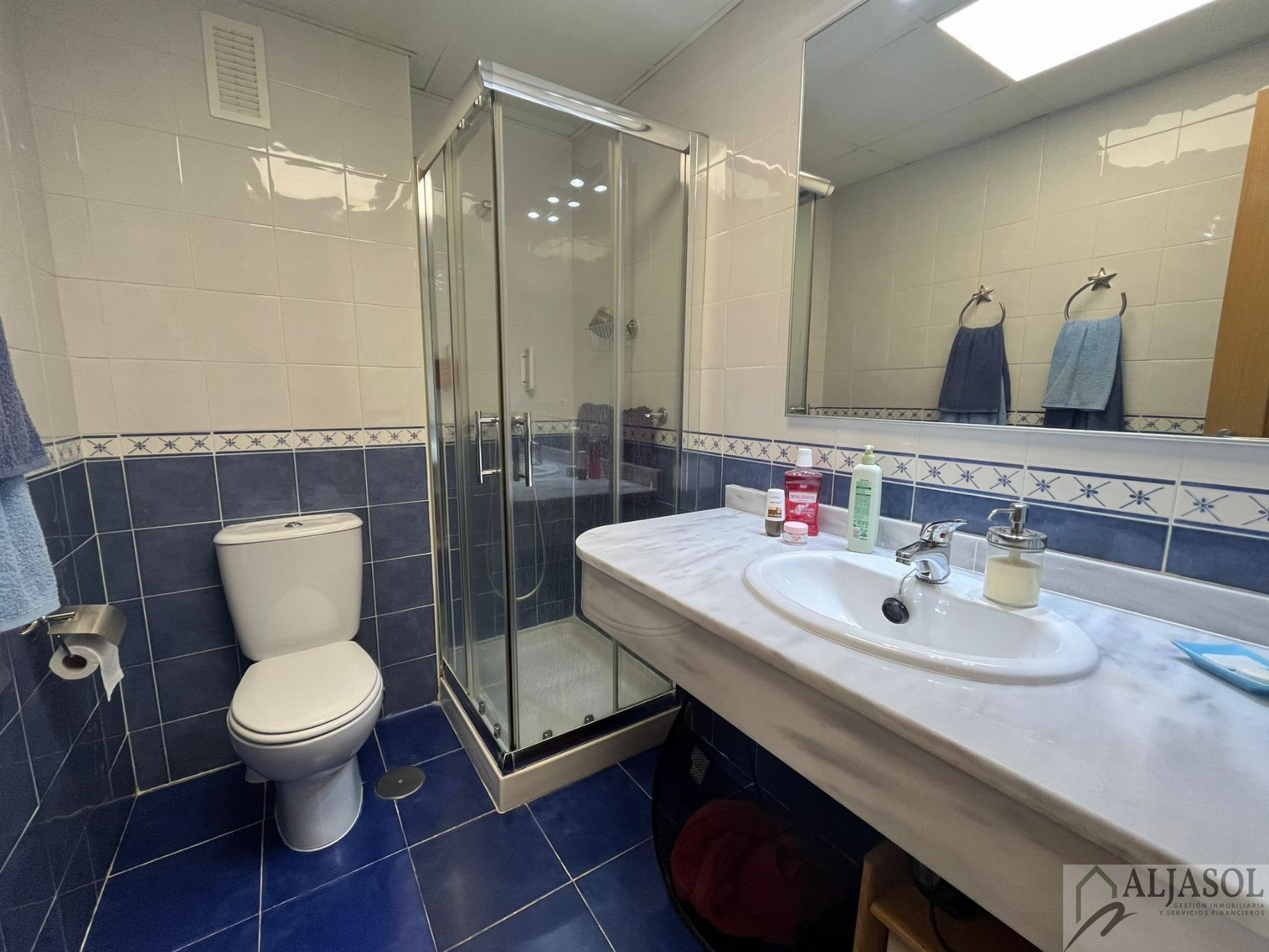 For sale of house in Bormujos
