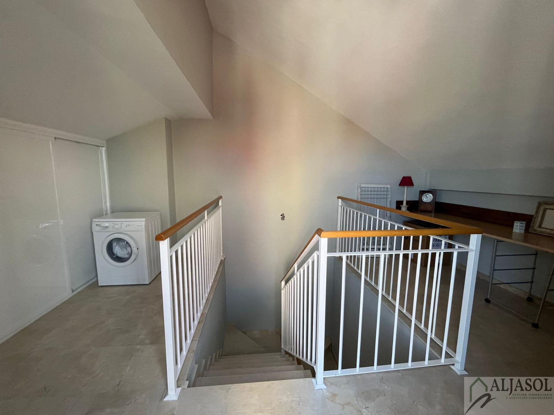 For sale of house in Bormujos