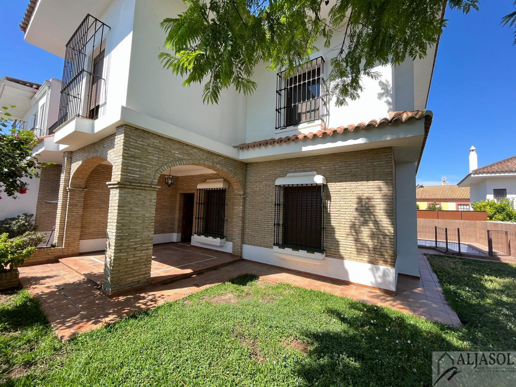 Venta de chalet en Valencina de la Concepción