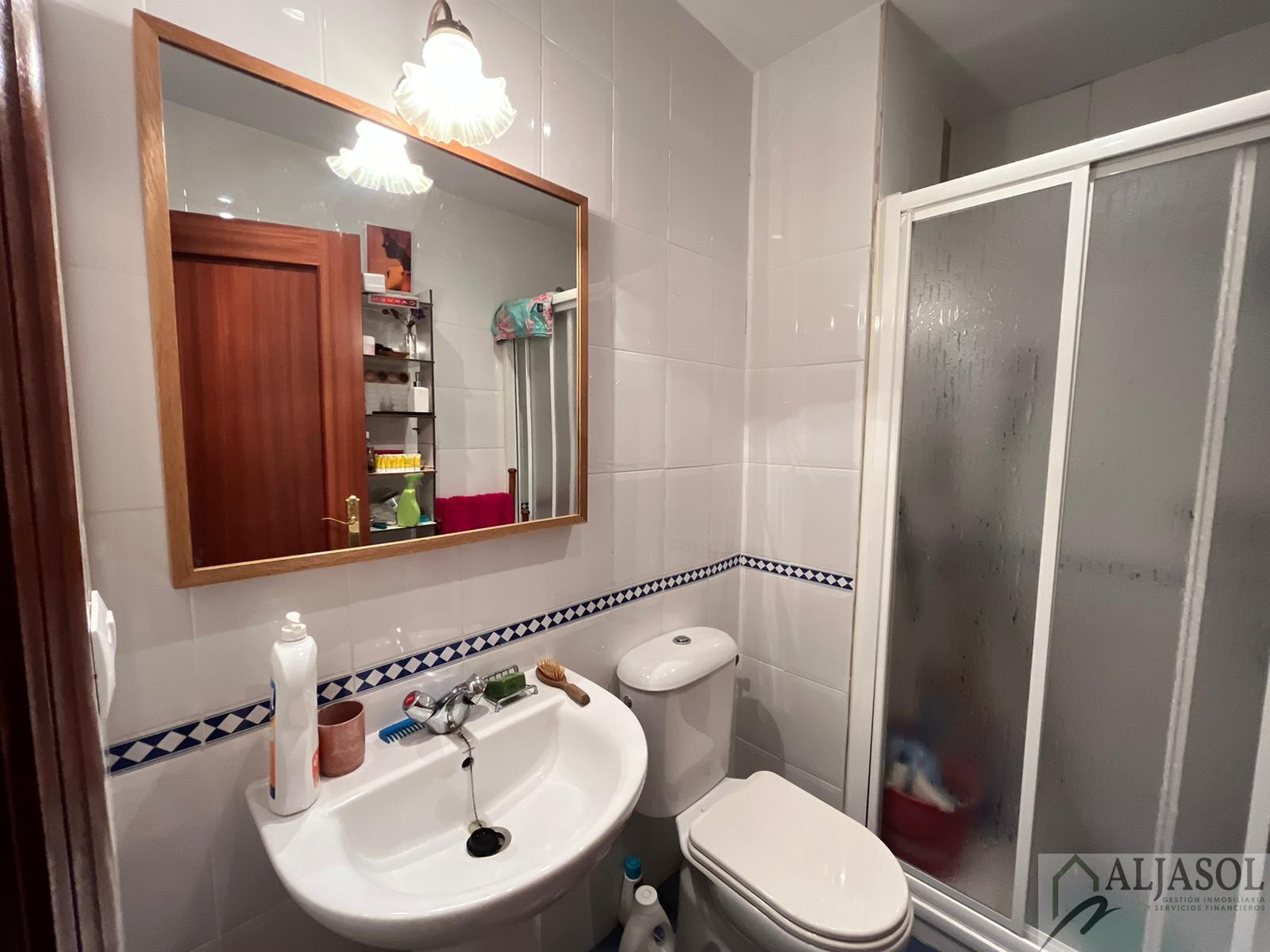 For sale of flat in Coria del Río