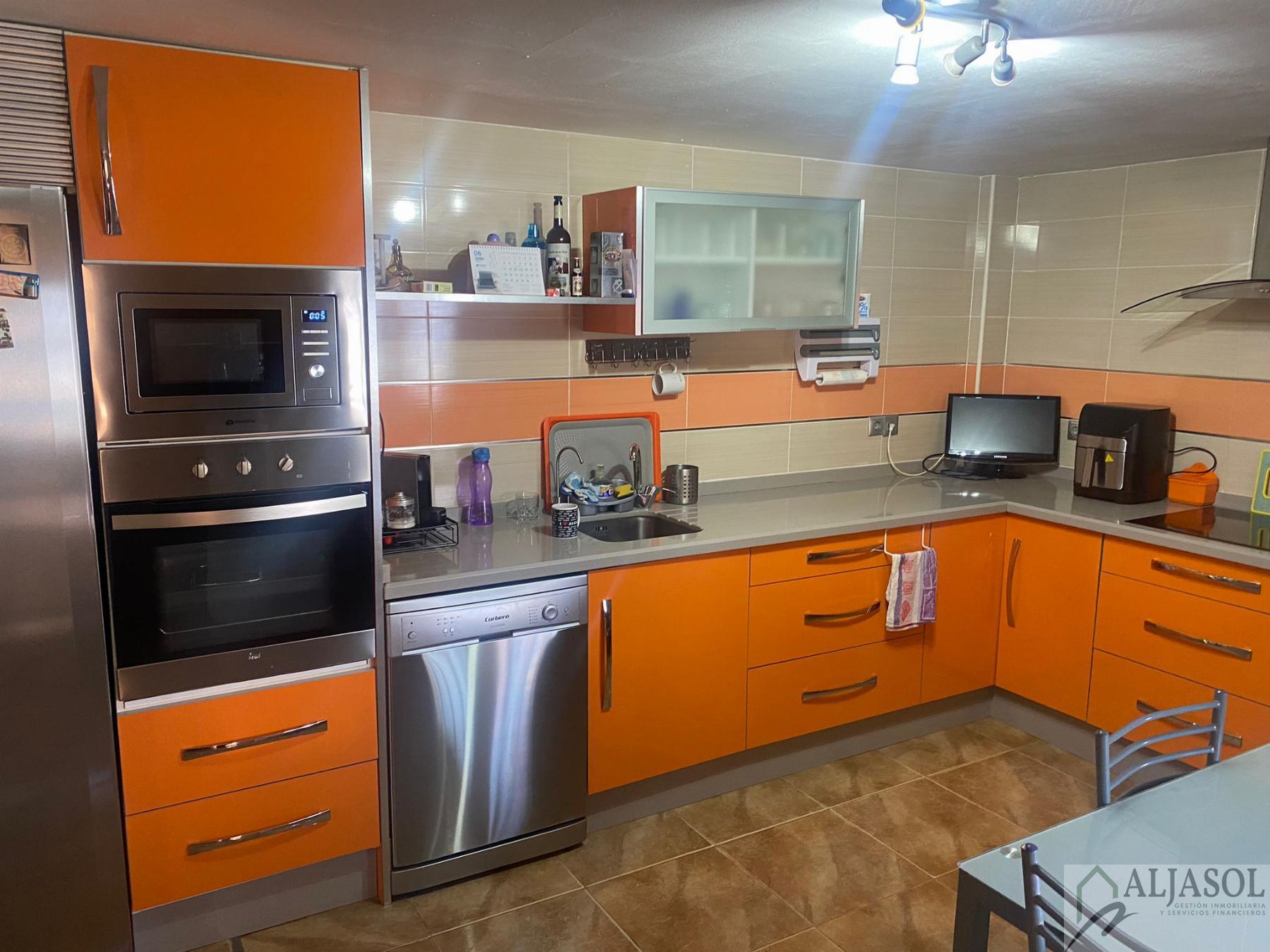 Venta de casa en Valencina de la Concepción