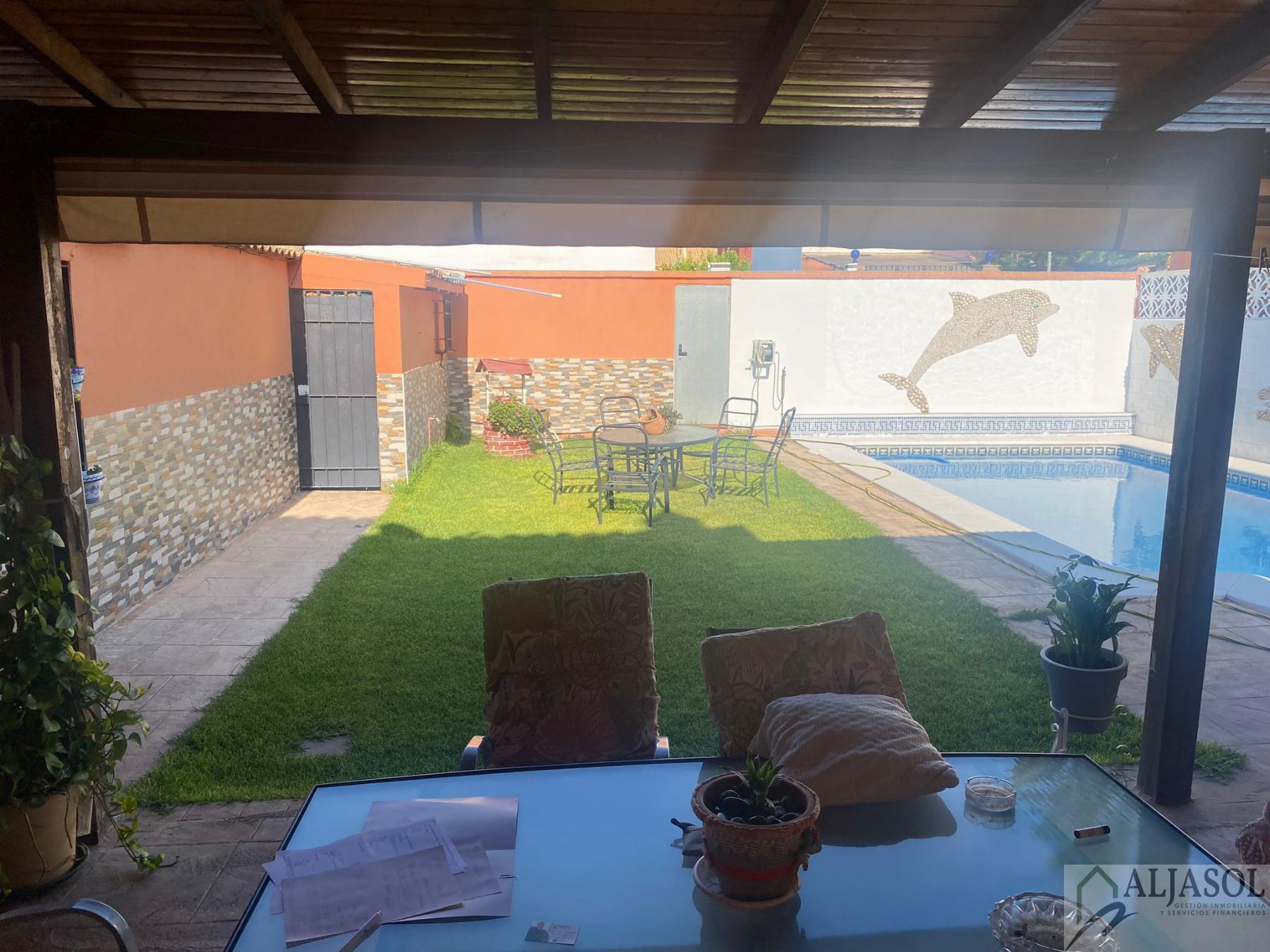 Venta de casa en Valencina de la Concepción