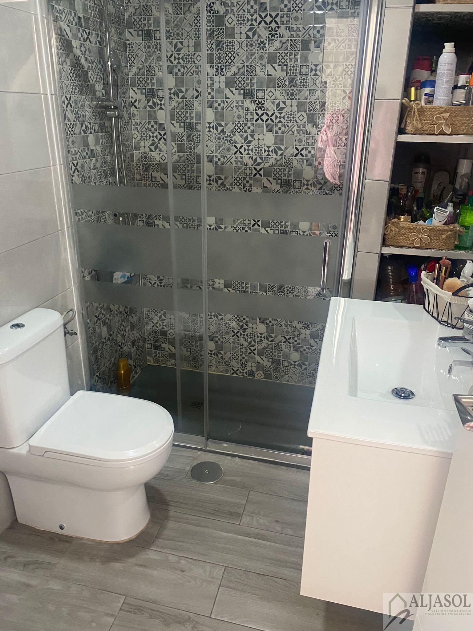 Venta de casa en Valencina de la Concepción